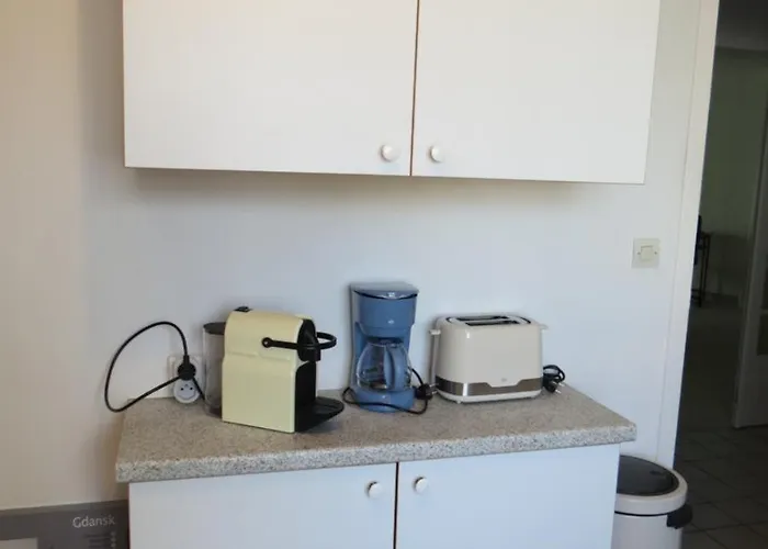 Saint-maurille Coeur D'angers Et Parking * 昂热