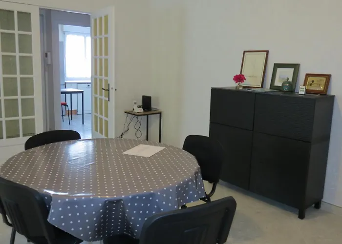 Saint-maurille Coeur D'angers Et Parking Apartmán *